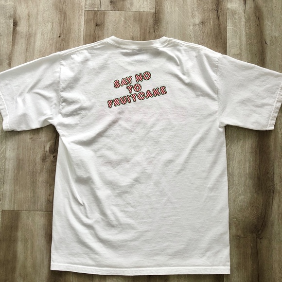Hooters, Las Vegas, Vintage T-Shirt, Christmas Shirt Say No To Fruitcake, Size L - Picture 6 of 12